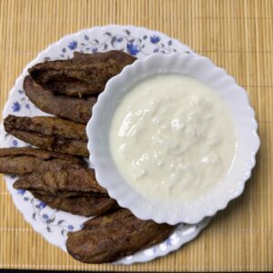 Kuttu Pakoda [10 Pieces] with Curd